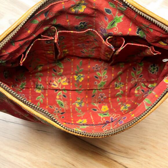 Vintage Isabella Fiore Floral Brocade Beaded Leila-Marissa Hobo Bag - Picture 5 of 11